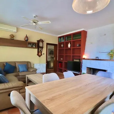 Tatil Evi Parmenides - Immo Barneda